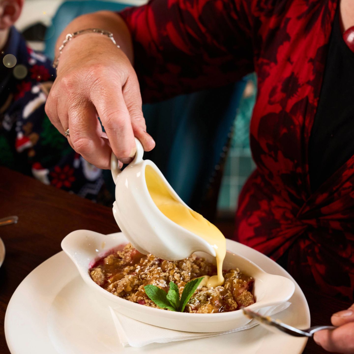 Christmas Day Lunch, Dinner & Dining at The Swan in Worcester
